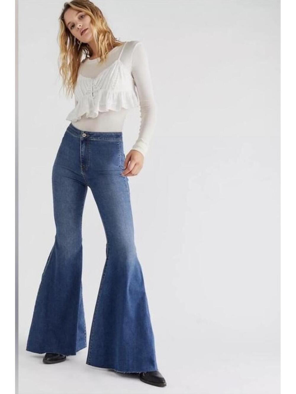 Free People Just Float On Flare Jeans High Rise Size 25 NWT